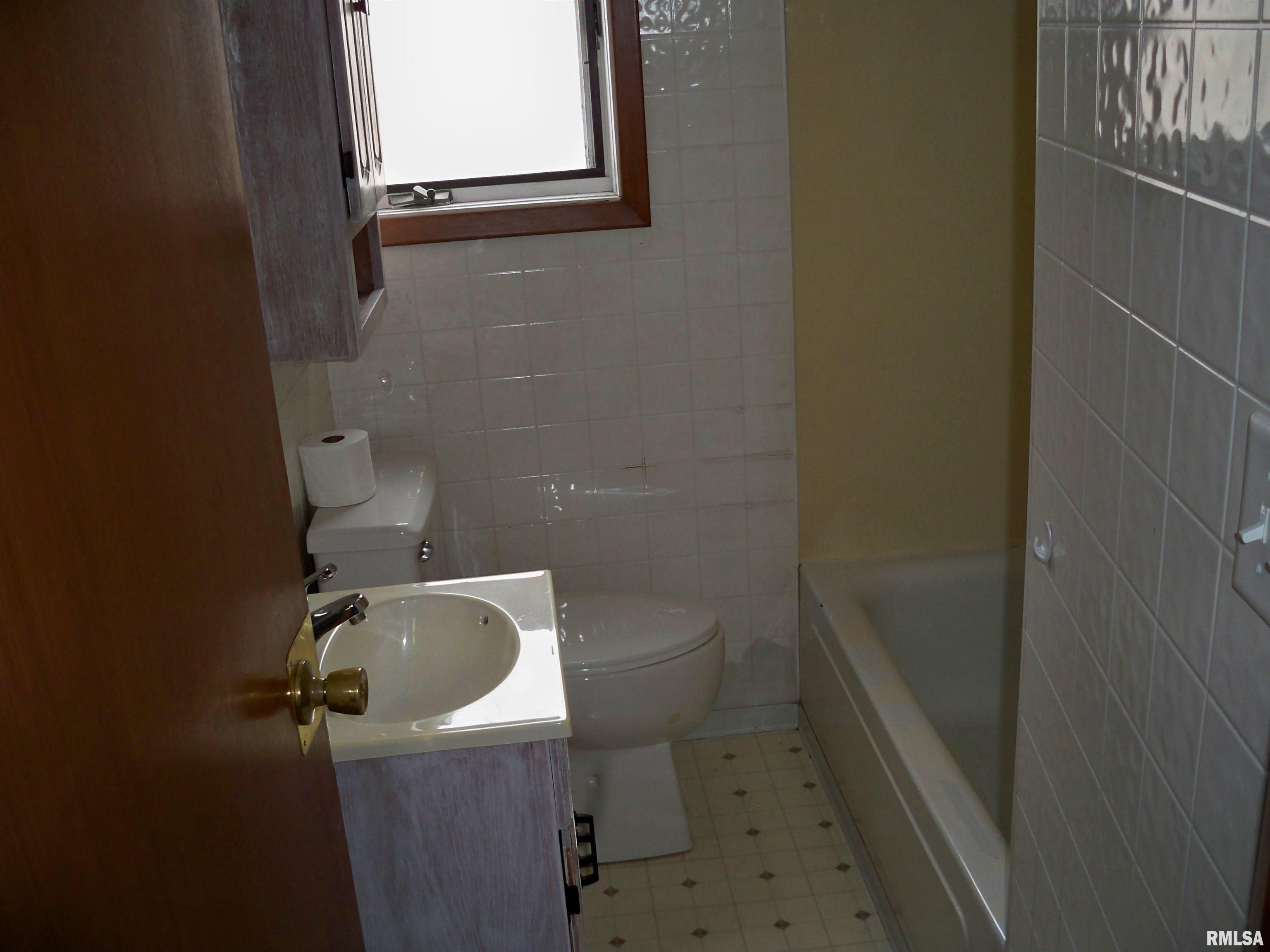 2700 South State Street Springfield, IL 62704 - Photo 12 of 16