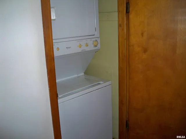 $94,900 | 2700 South State Street, Springfield, IL 62704