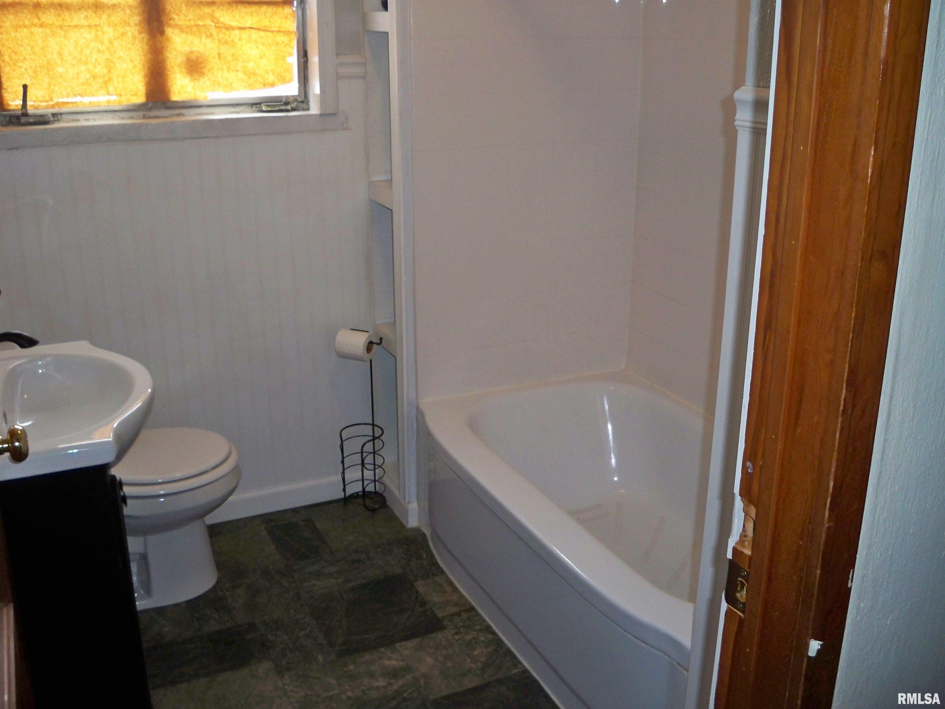 2700 South State Street Springfield, IL 62704 - Photo 8 of 16