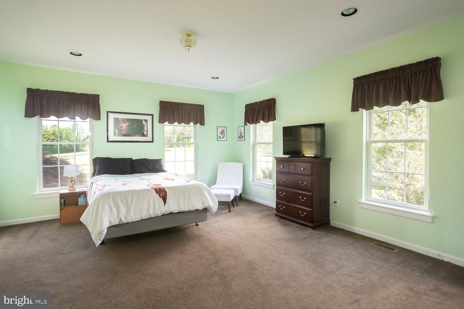 62 Paulson Road Wrightstown, NJ 08562 - Photo 26 of 67