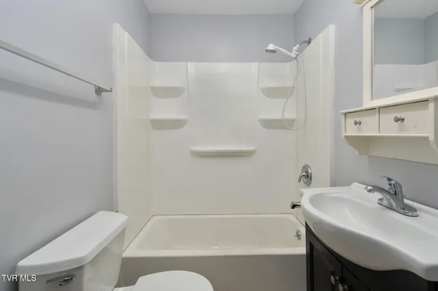 $1,600 | 11 Birch Street, Bristol, TN 37620