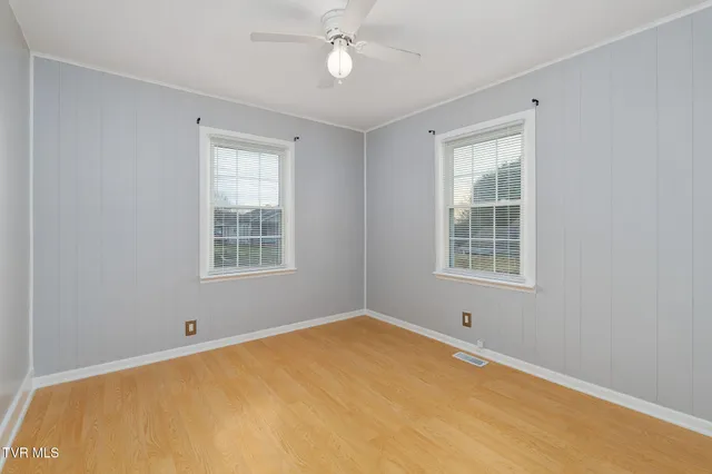 $1,600 | 11 Birch Street, Bristol, TN 37620