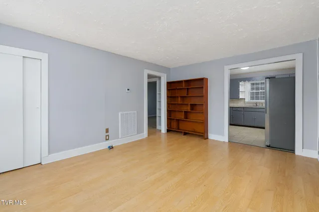 $1,600 | 11 Birch Street, Bristol, TN 37620