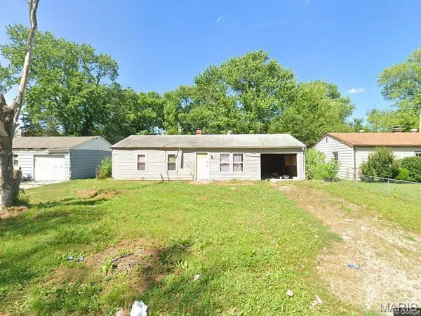 $12,000 | 12 Westwood Drive, Cahokia, IL 62206
