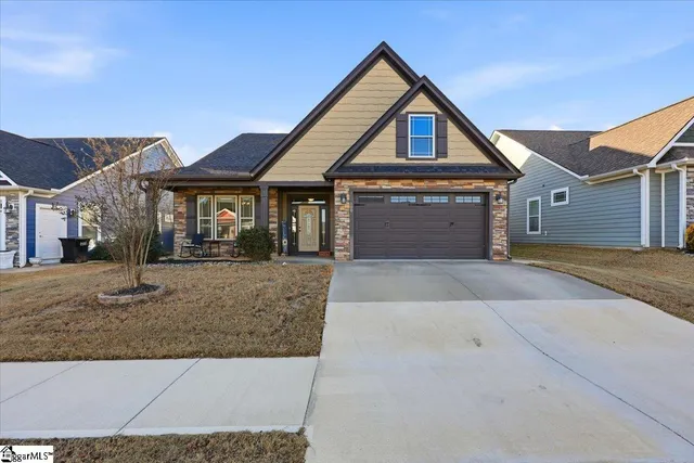 $430,000 | 100 Marshfield Trail, Simpsonville, SC 29680