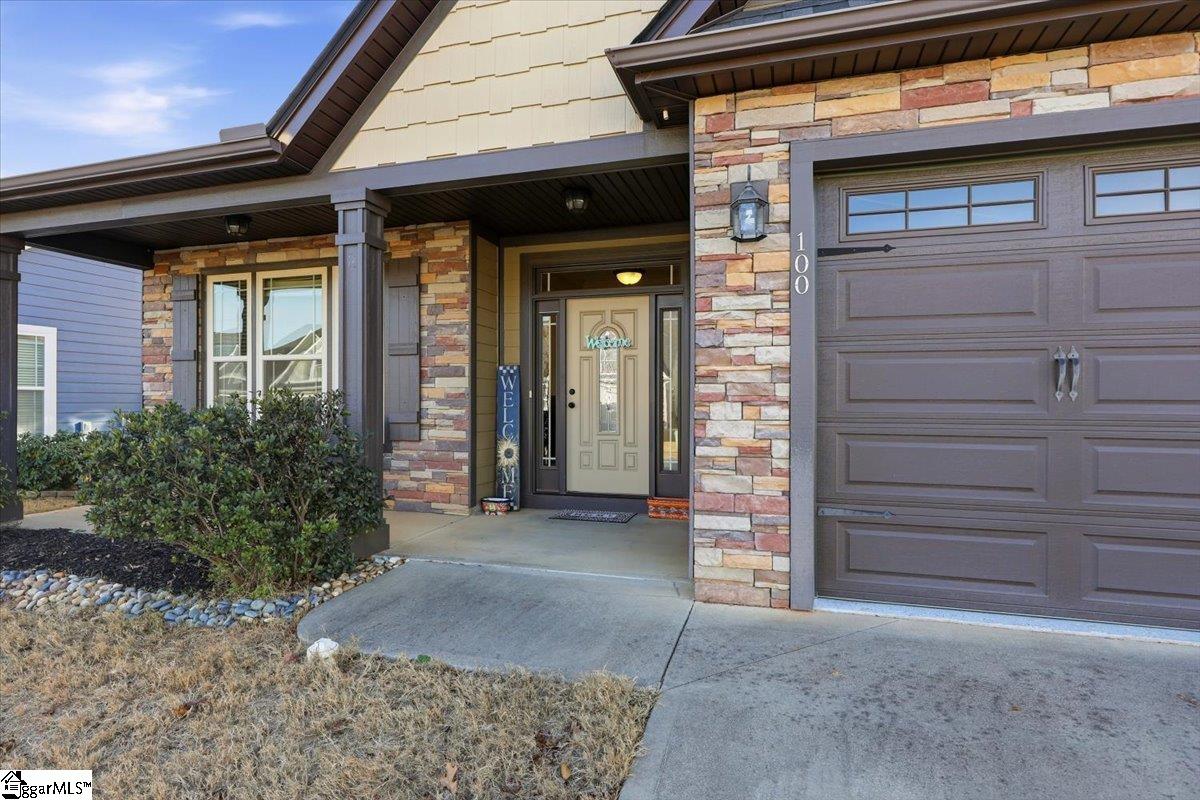 100 Marshfield Trail Simpsonville, SC 29680 - Photo 2 of 32