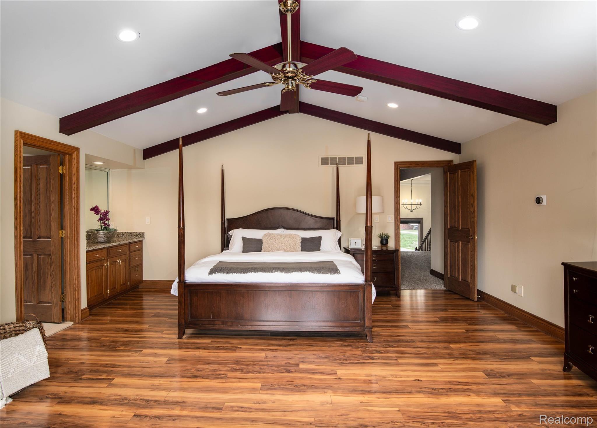 10165 Marshall Road South Lyon, MI 48178 - Photo 40 of 79 Vaulted Ceilings