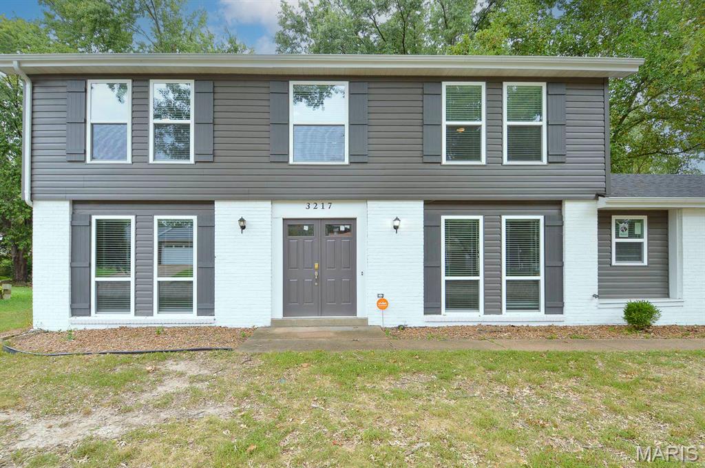 3217 Seven Pnes Road Belleville, IL 62221 - Photo 1 of 40 Gallery Image 1