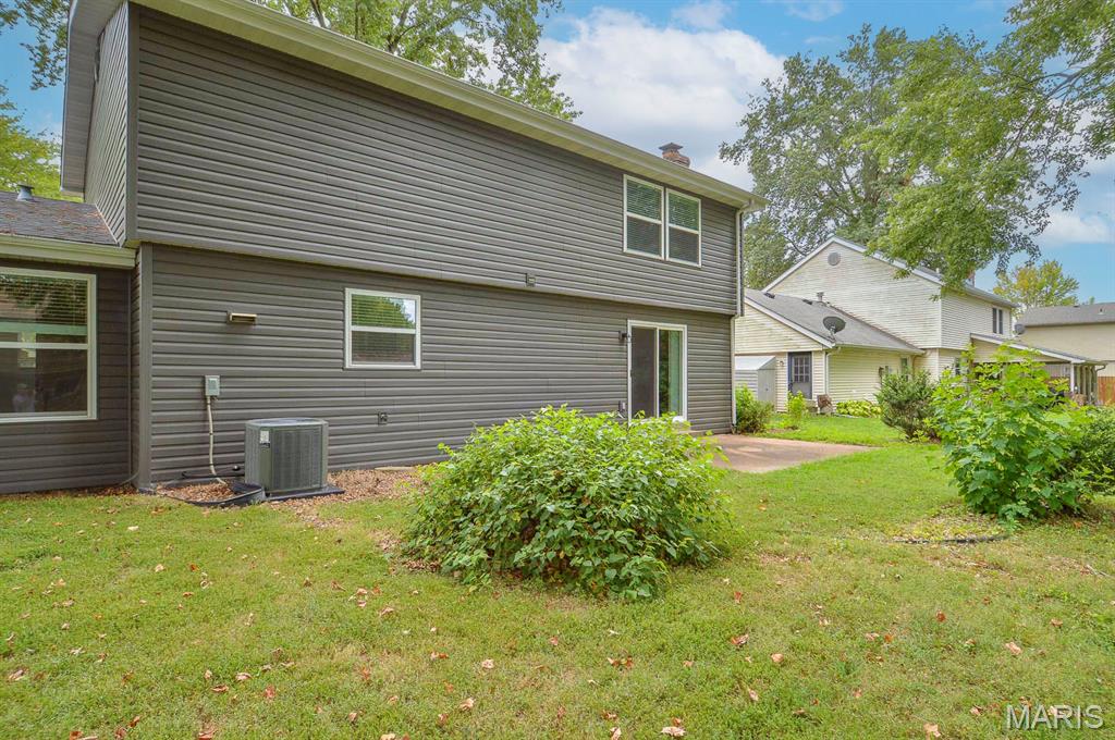 3217 Seven Pnes Road Belleville, IL 62221 - Photo 11 of 40 Gallery Image 11