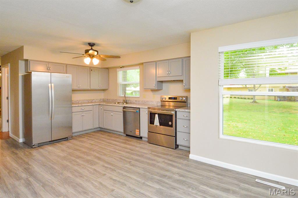 3217 Seven Pnes Road Belleville, IL 62221 - Photo 24 of 40 Gallery Image 24