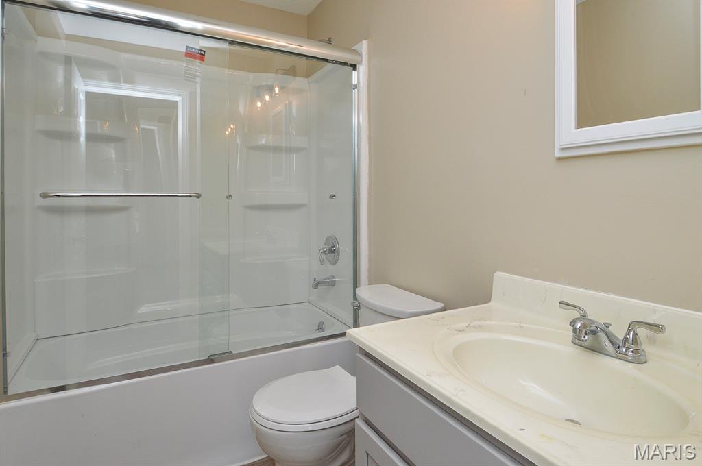 3217 Seven Pnes Road Belleville, IL 62221 - Photo 39 of 40 Gallery Image 39