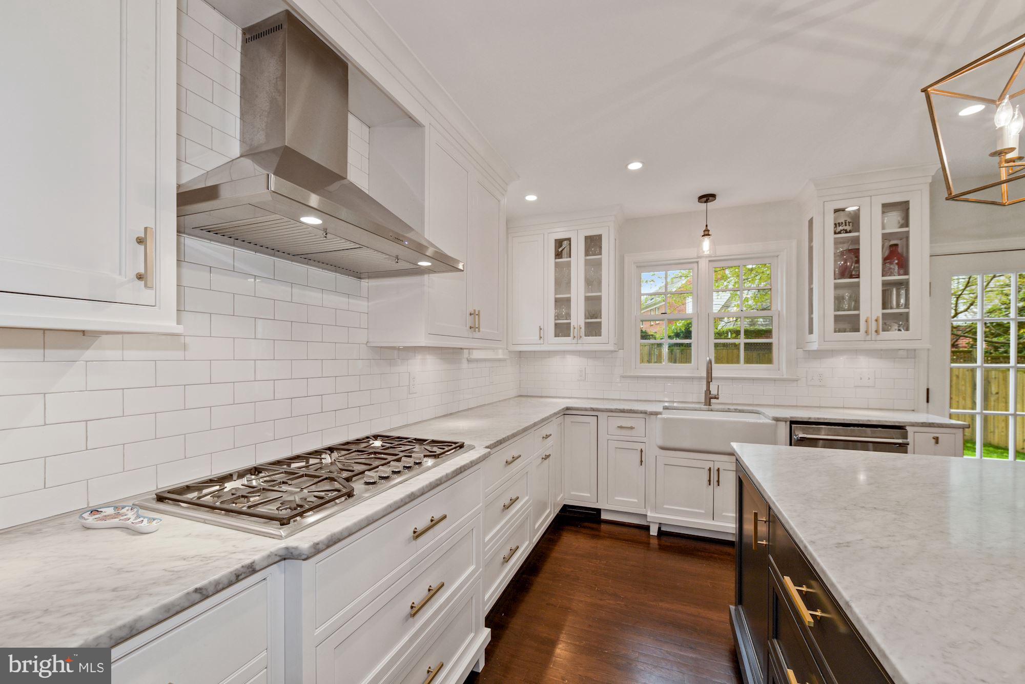 3412 Rittenhouse Street Northwest Washington, DC 20015 - Photo 10 of 33 Kitchen with 5-burner range - addition in 2017