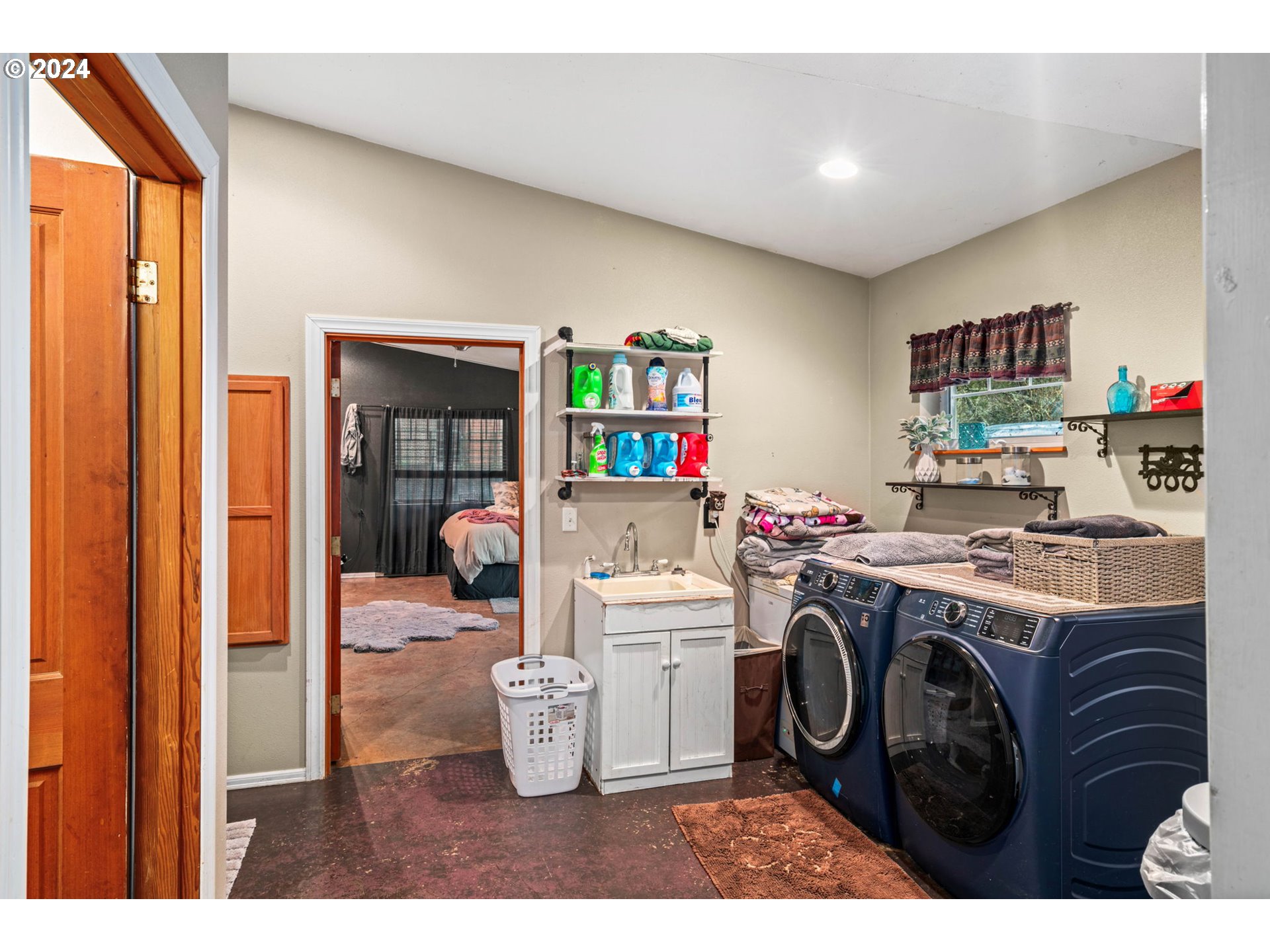 72956 London Road Cottage Grove, OR 97424 - Photo 18 of 44