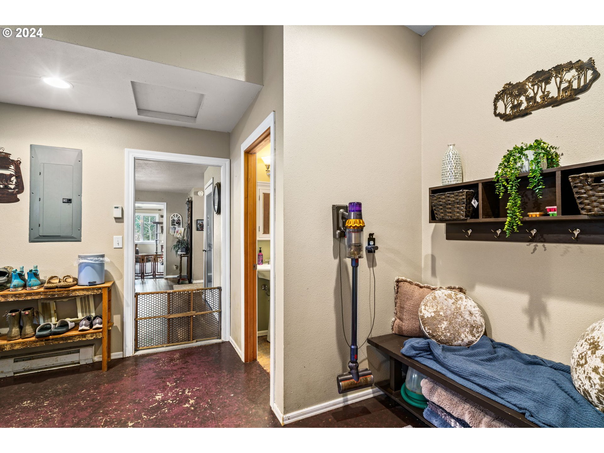 72956 London Road Cottage Grove, OR 97424 - Photo 20 of 44