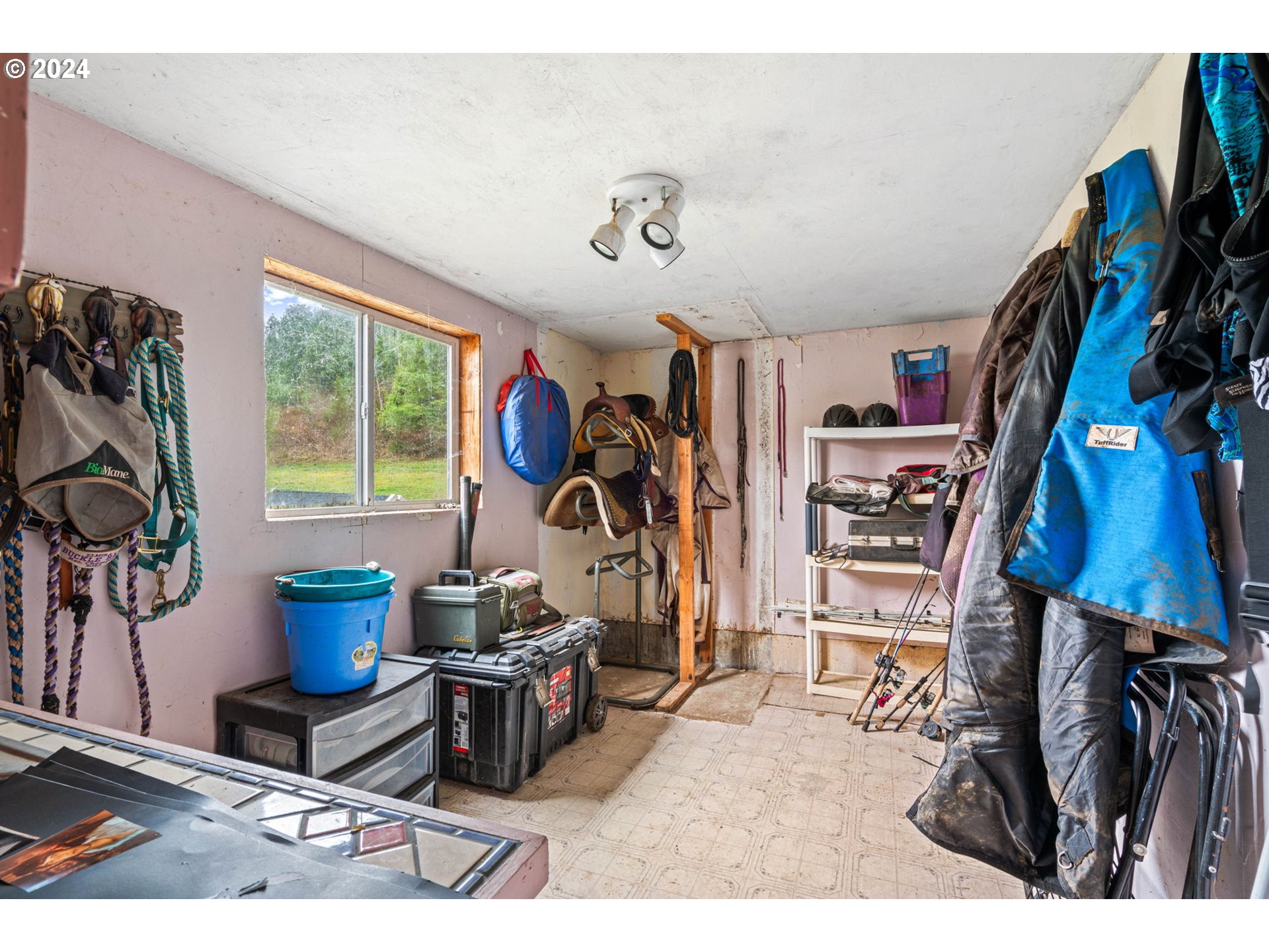 72956 London Road Cottage Grove, OR 97424 - Photo 32 of 44