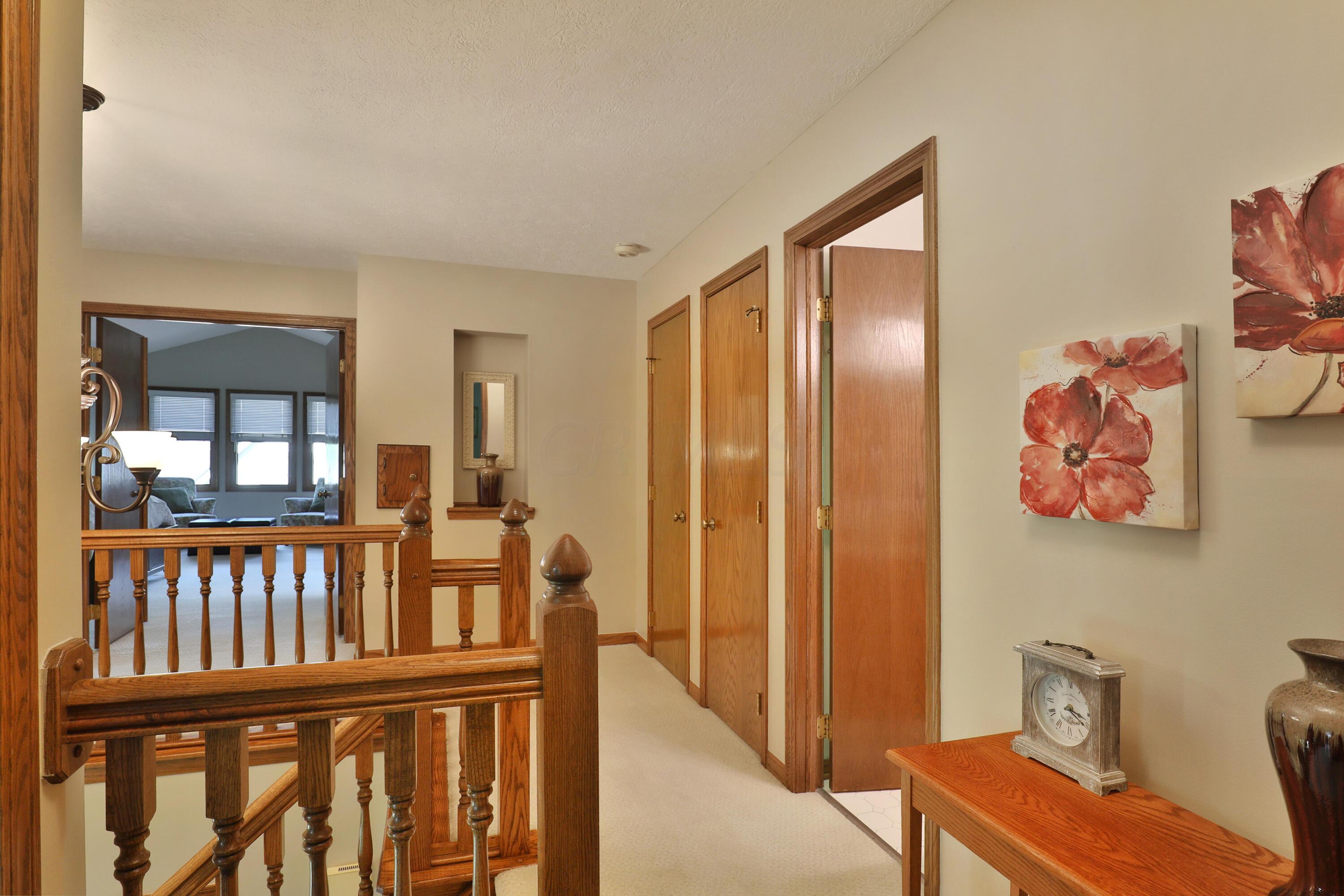 930 Riva Ridge Boulevard Columbus, OH 43230 - Photo 25 of 52 a930-RivaRidge-25