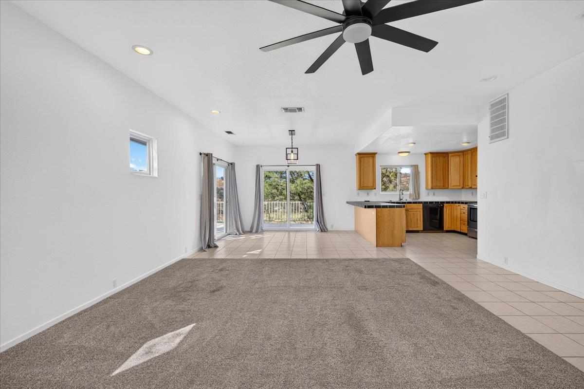 28596 Sky Harbour Road Friant, CA 93626 - Photo 8 of 38 Gallery Image 8