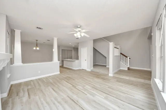 $2,095 | 66 Scarlet Woods Court, The Woodlands, TX 77380