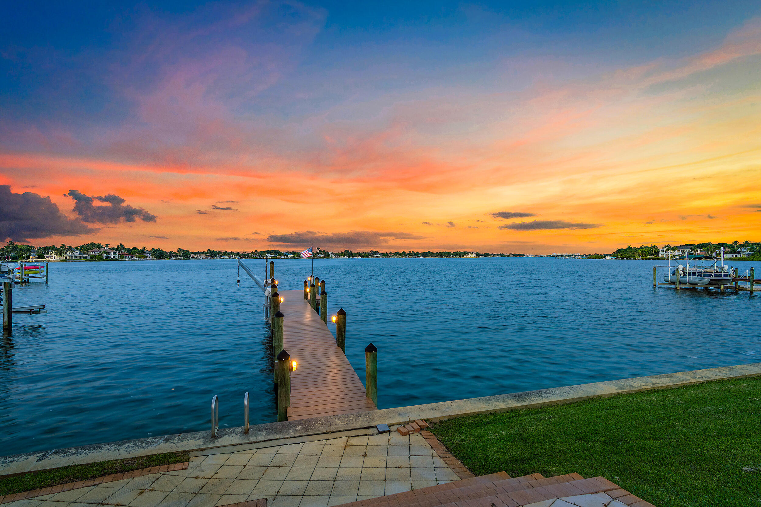 19010 Loxahatchee River Road Jupiter, FL 33458 - Photo 2 of 38 a view of a terrace with yard