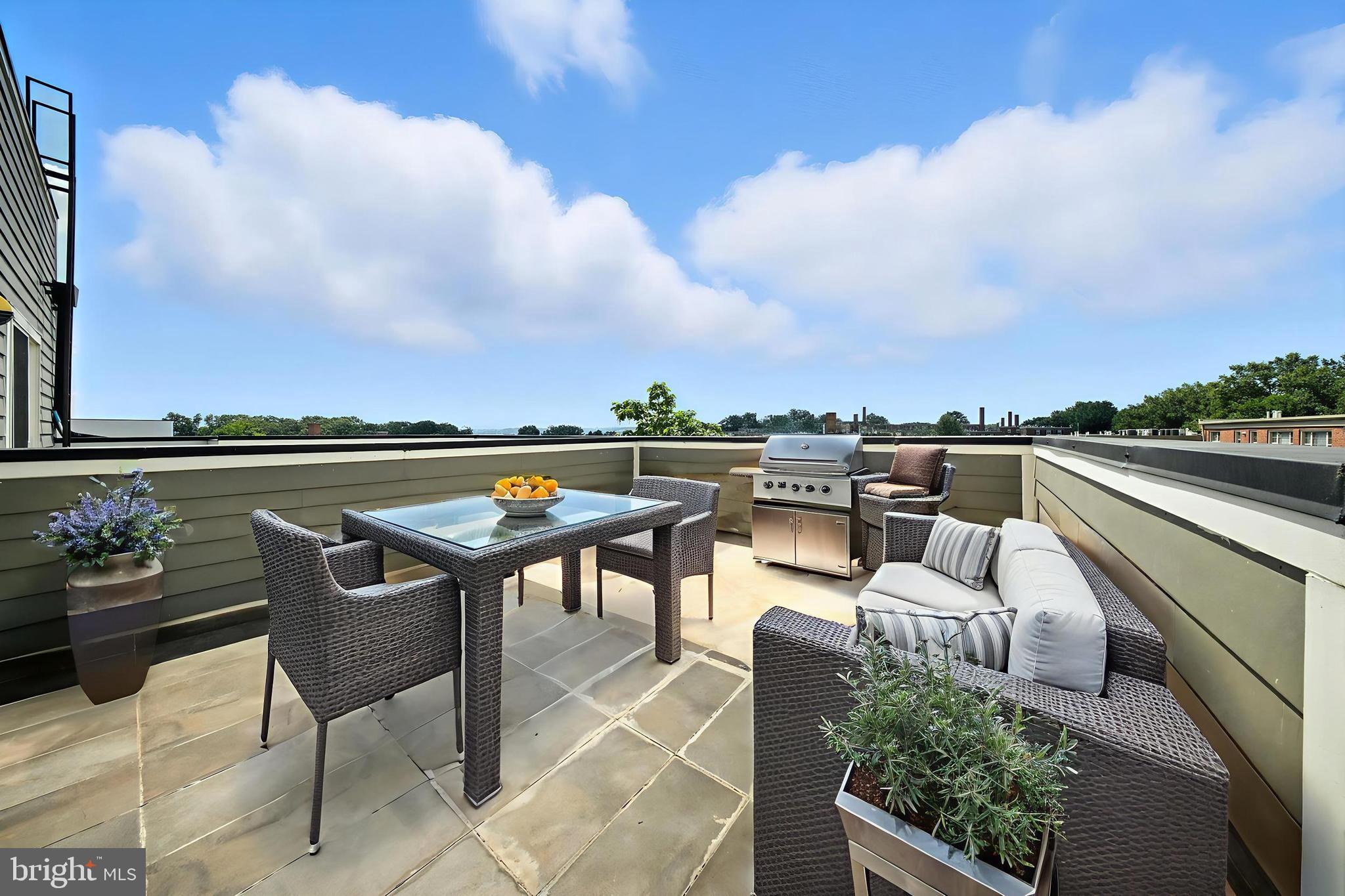 2109 M Street Northeast, Unit 8 Washington, DC 20002 - Photo 33 of 37