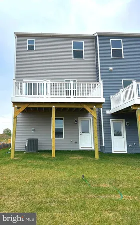$2,200 | 369 Huntwell W Avenue, Ranson, WV 25438