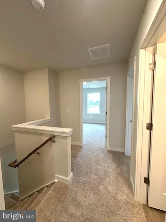 $2,200 | 369 Huntwell W Avenue, Ranson, WV 25438