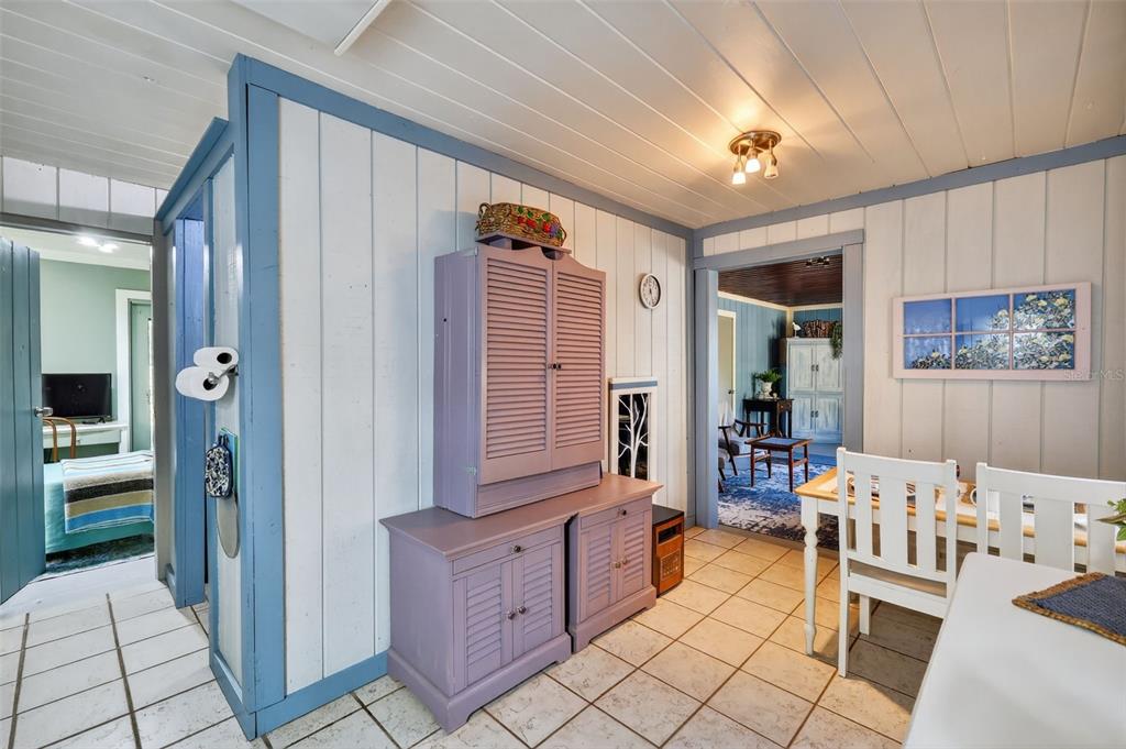 8481 Cr 636 Bushnell Bushnell, FL 33513 - Photo 12 of 25 a spacious bedroom with a bed and a view of bathroom