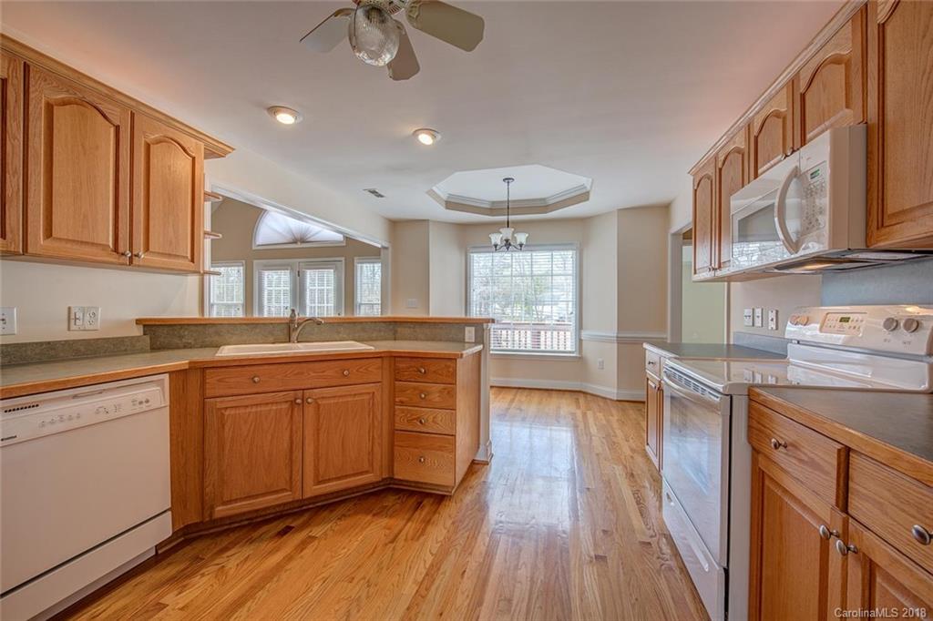 925 Pine Forest Road Charlotte, NC 28214 - Photo 11 of 21 Gallery Image 11