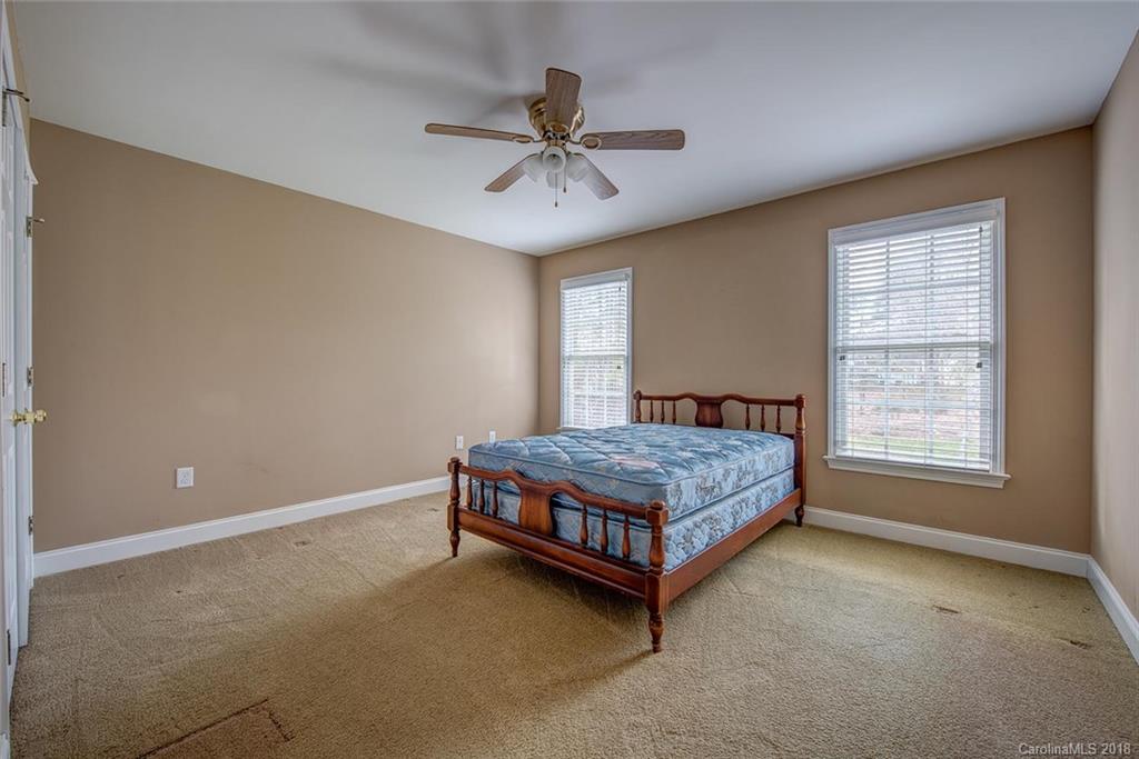 925 Pine Forest Road Charlotte, NC 28214 - Photo 15 of 21 Gallery Image 15