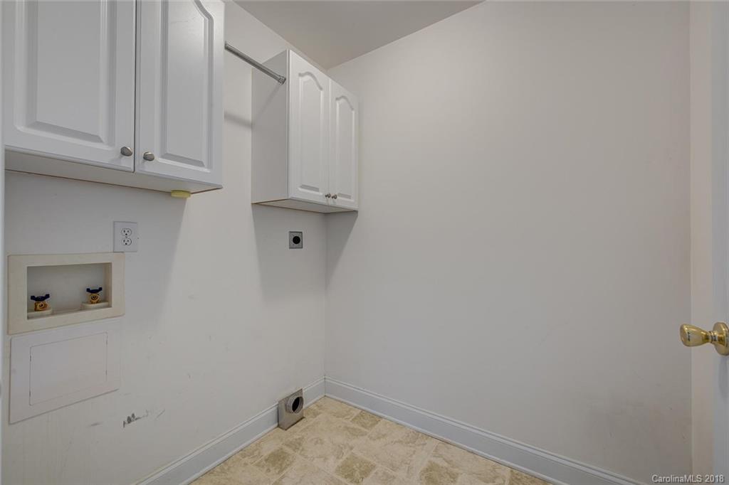 925 Pine Forest Road Charlotte, NC 28214 - Photo 18 of 21 Gallery Image 18