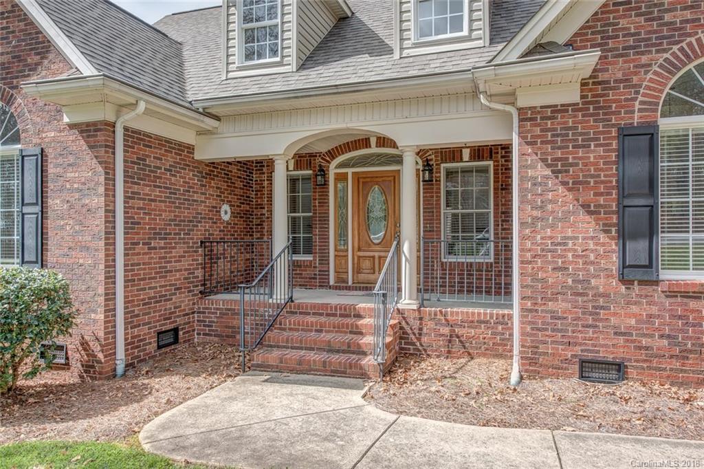 925 Pine Forest Road Charlotte, NC 28214 - Photo 3 of 21 Gallery Image 3