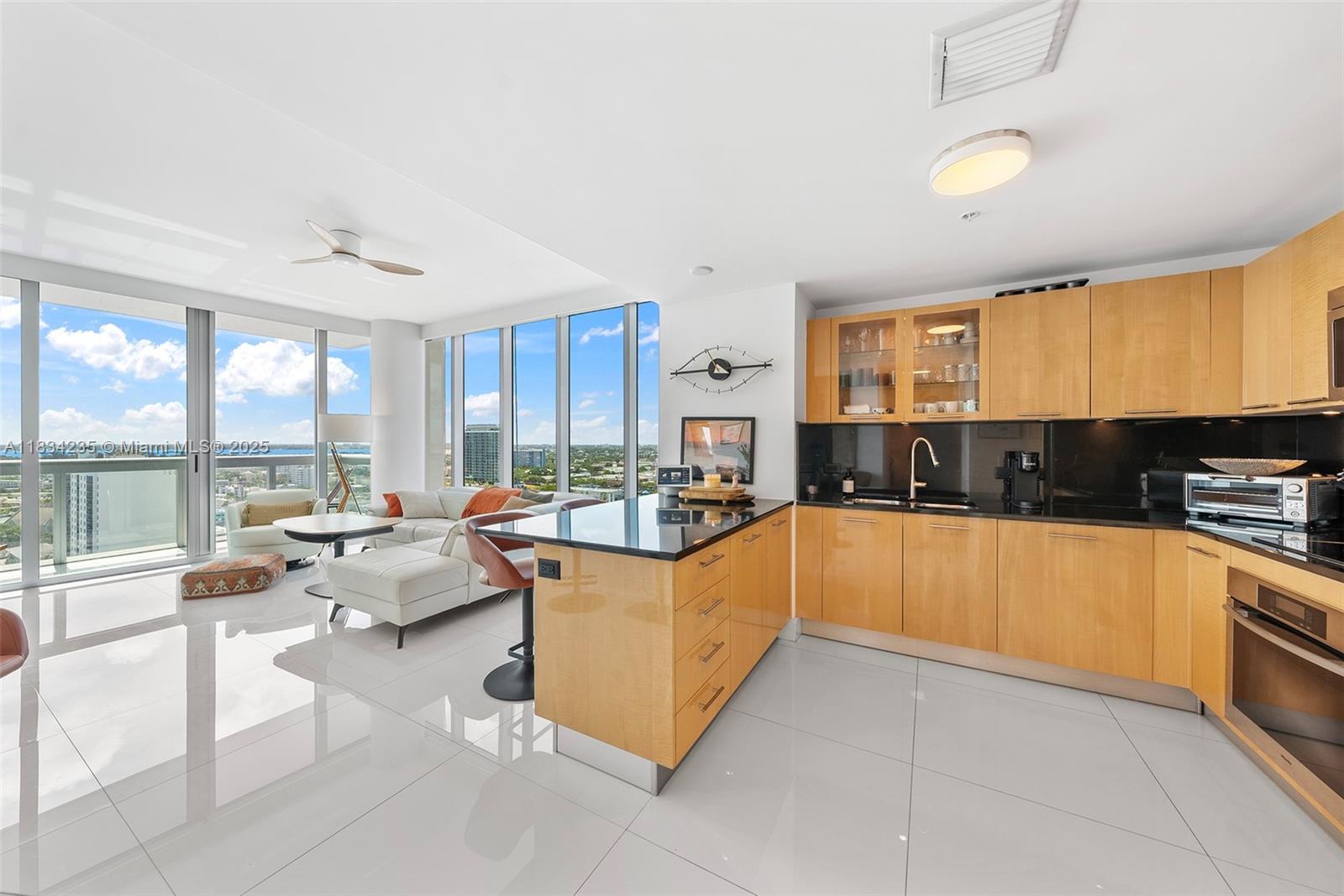 6899 Collins Avenue, Unit 2004 Miami Beach, FL 33141 - Photo 15 of 62