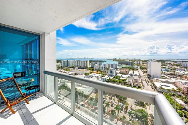 $850,000 | 6899 Collins Avenue, Unit 2004, Miami Beach, FL 33141