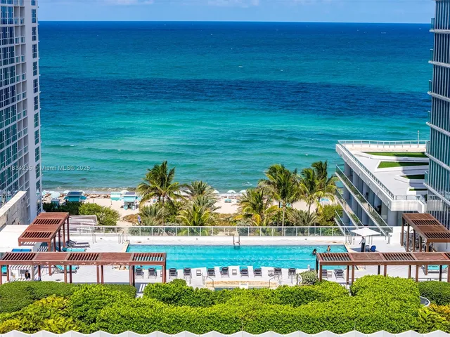 $850,000 | 6899 Collins Avenue, Unit 2004, Miami Beach, FL 33141