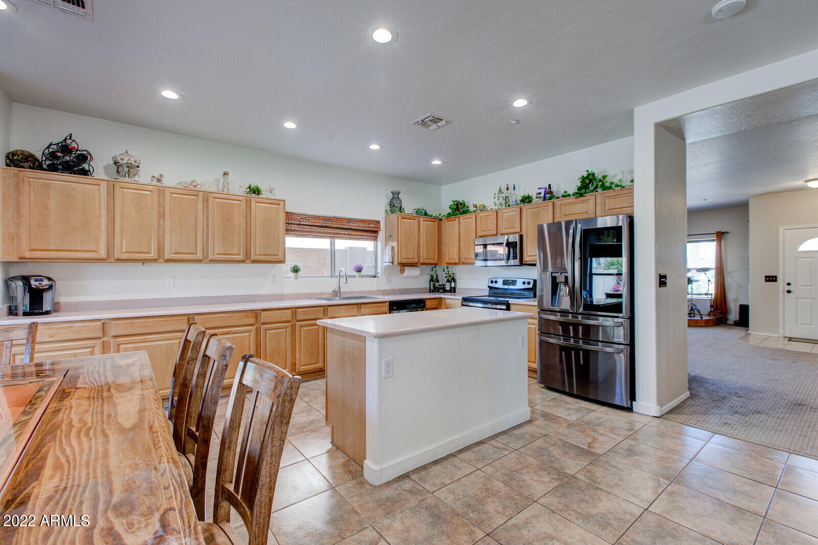 7500 East Deer Valley Road, Unit 79 Scottsdale, AZ 85255 - Photo 3 of 34 Tons of Prep Space