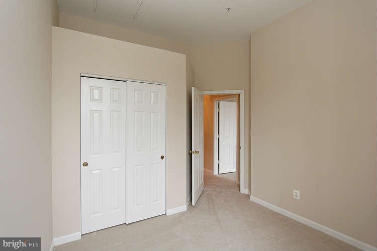 1307 Windleaf Drive, Unit K Reston, VA 20194 - Photo 28 of 30 Bedroom