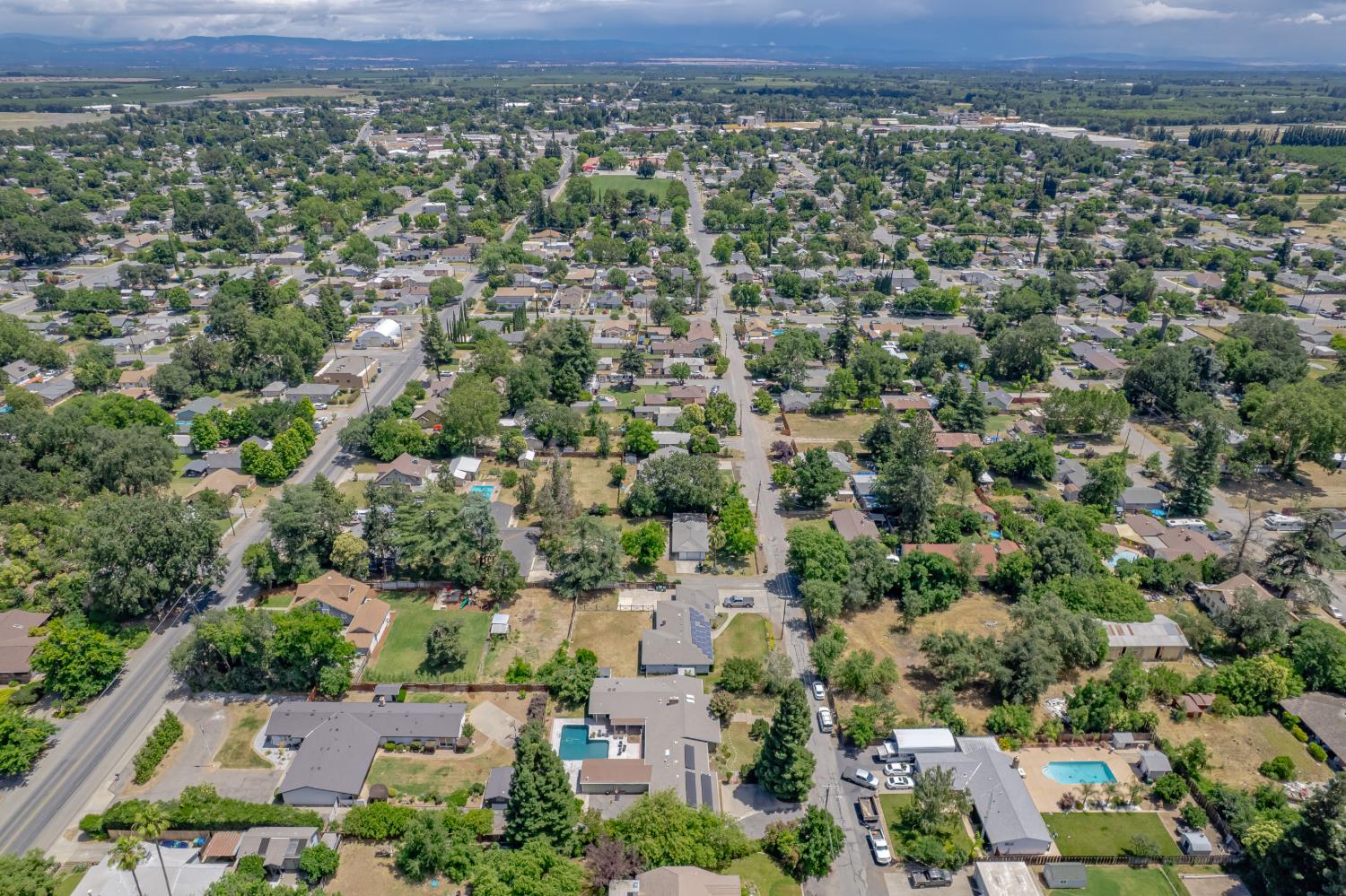 1880 Magnolia Street Gridley, CA 95948 - Photo 92 of 95 an aerial view of a city with lots of residential buildings