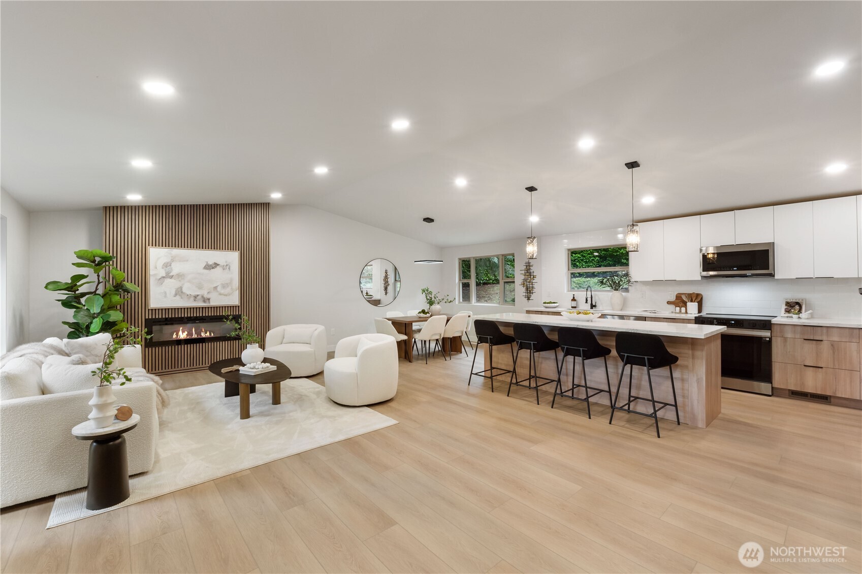 8902 45th Street West University Place, WA 98466 - Photo 8 of 35