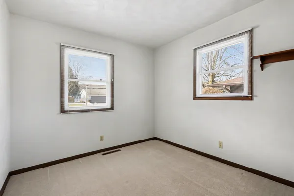$259,500 | 1043 Rose Street, Marshall, MI 49068