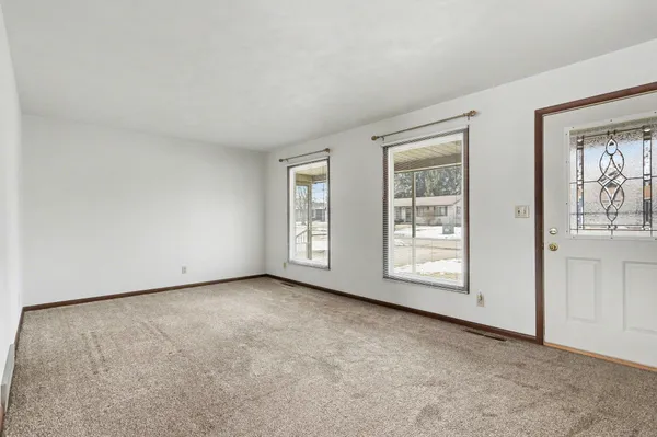 $259,500 | 1043 Rose Street, Marshall, MI 49068