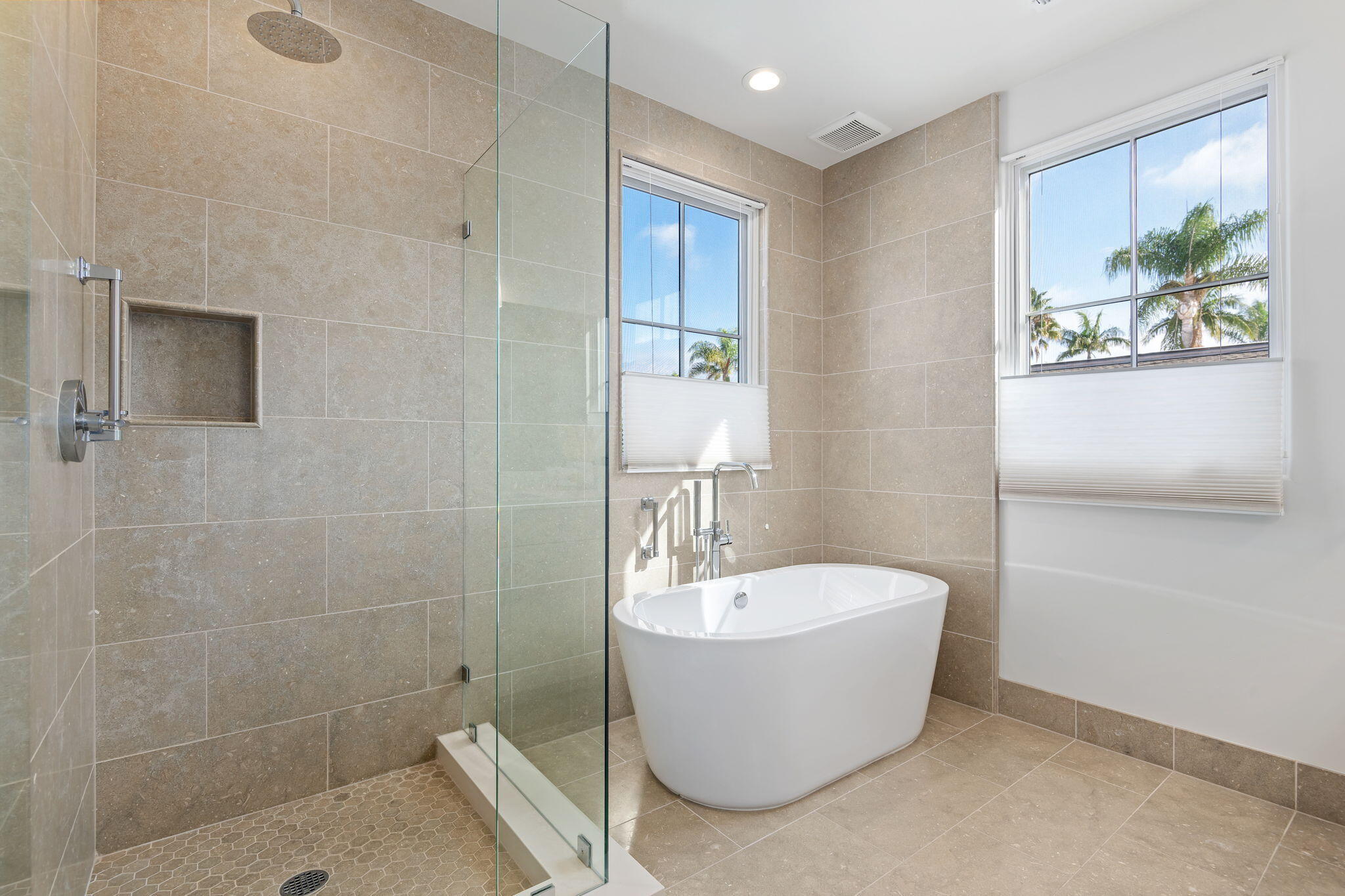 3728 State Street, Unit 136 Santa Barbara, CA 93105 - Photo 12 of 21 a bathroom with a bathtub and shower