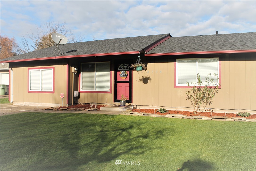 4714 Merlin Street Longview, WA 98632 - Photo 1 of 12 Gallery Image 1