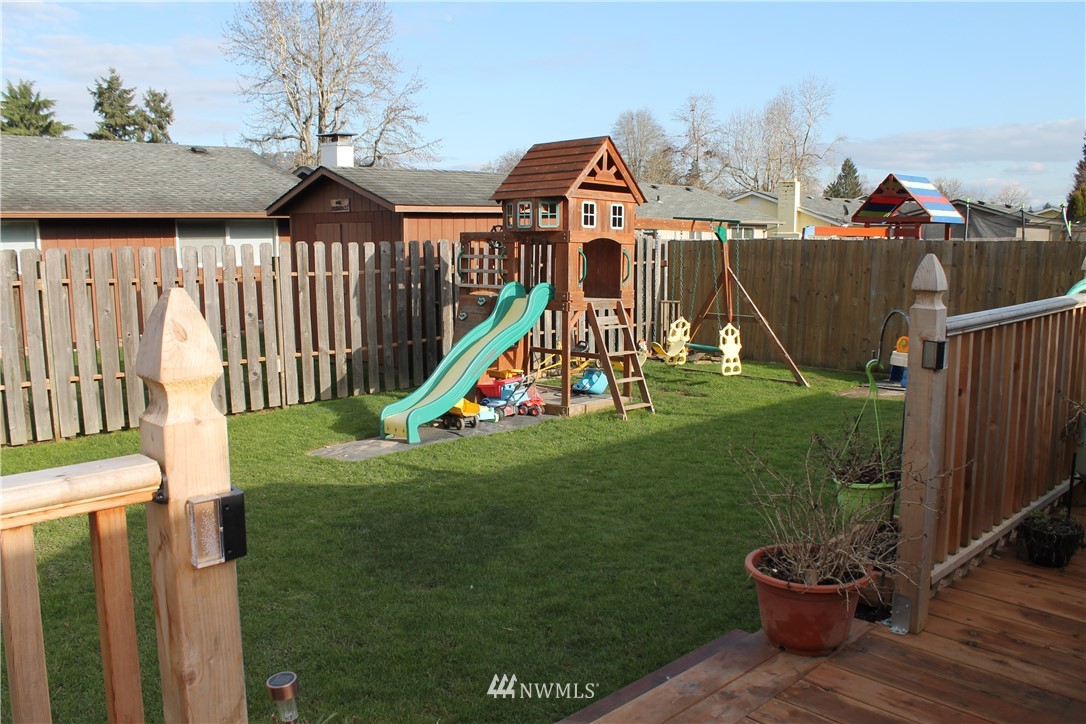 4714 Merlin Street Longview, WA 98632 - Photo 11 of 12 Gallery Image 11