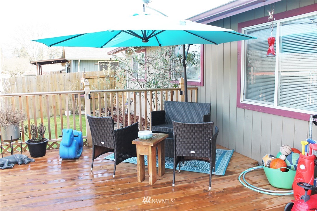 4714 Merlin Street Longview, WA 98632 - Photo 10 of 12 Gallery Image 10
