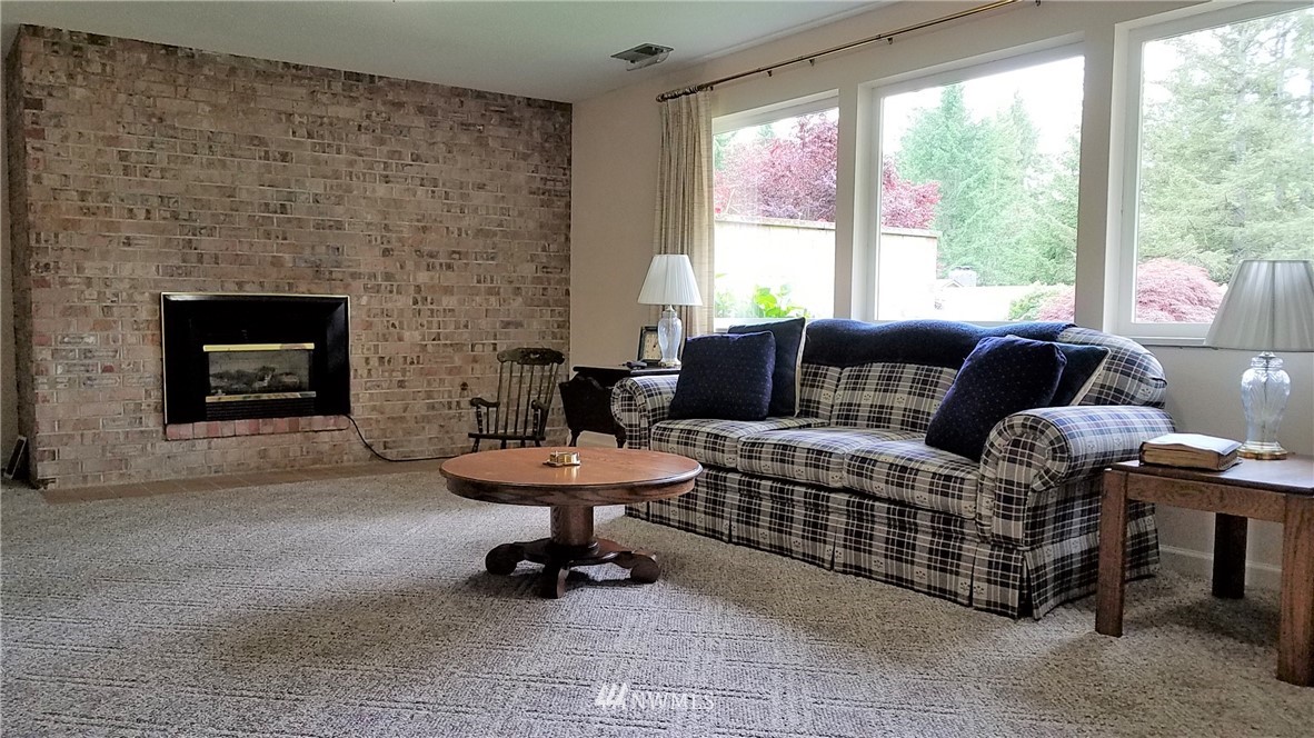 9037 Ridgeview Circle West University Place, WA 98466 - Photo 14 of 25 Gallery Image 14