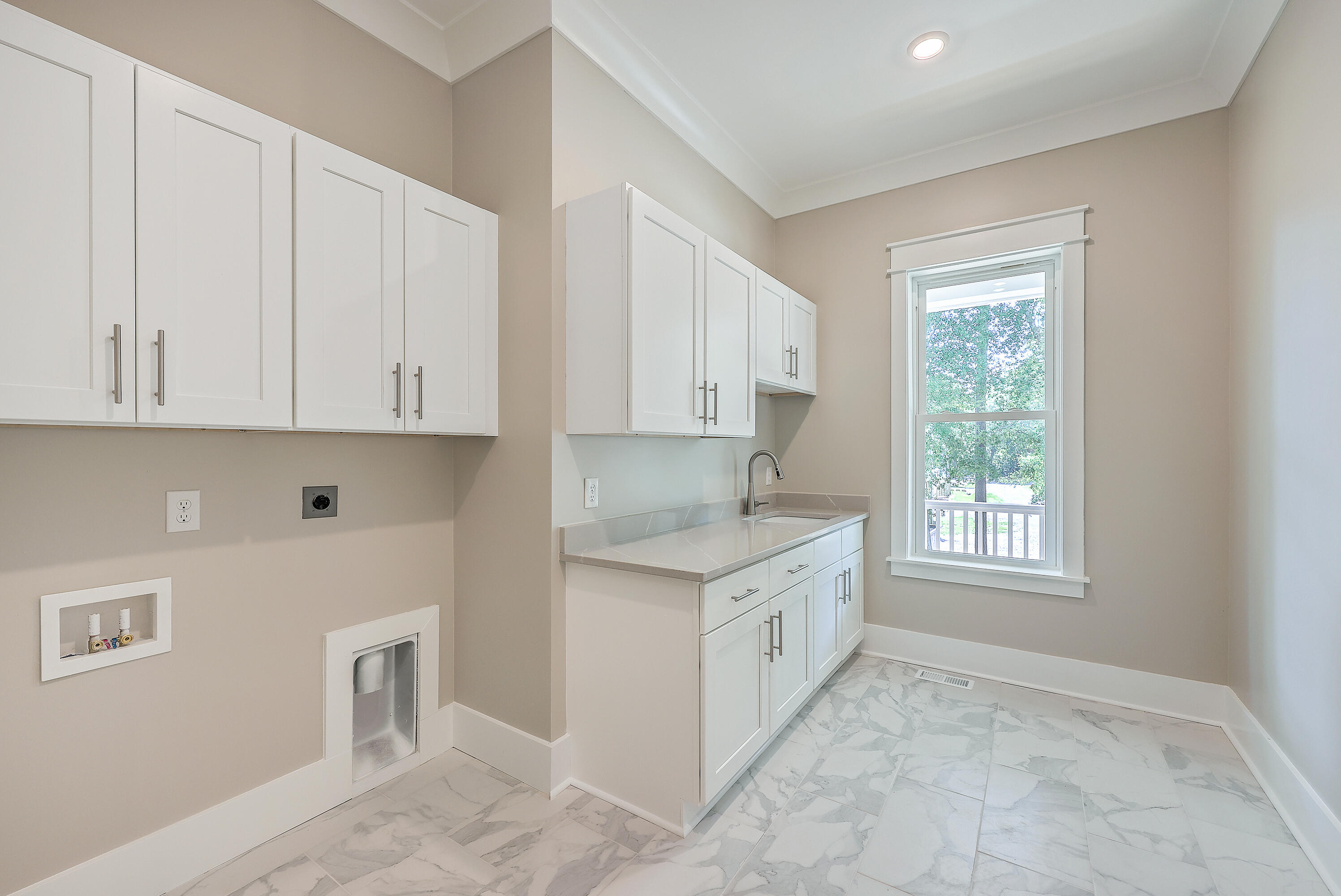 805 Geddings Way Mount Pleasant, SC 29464 - Photo 23 of 40 ZYN_3314_15_16_17_18_19_20 - Copy