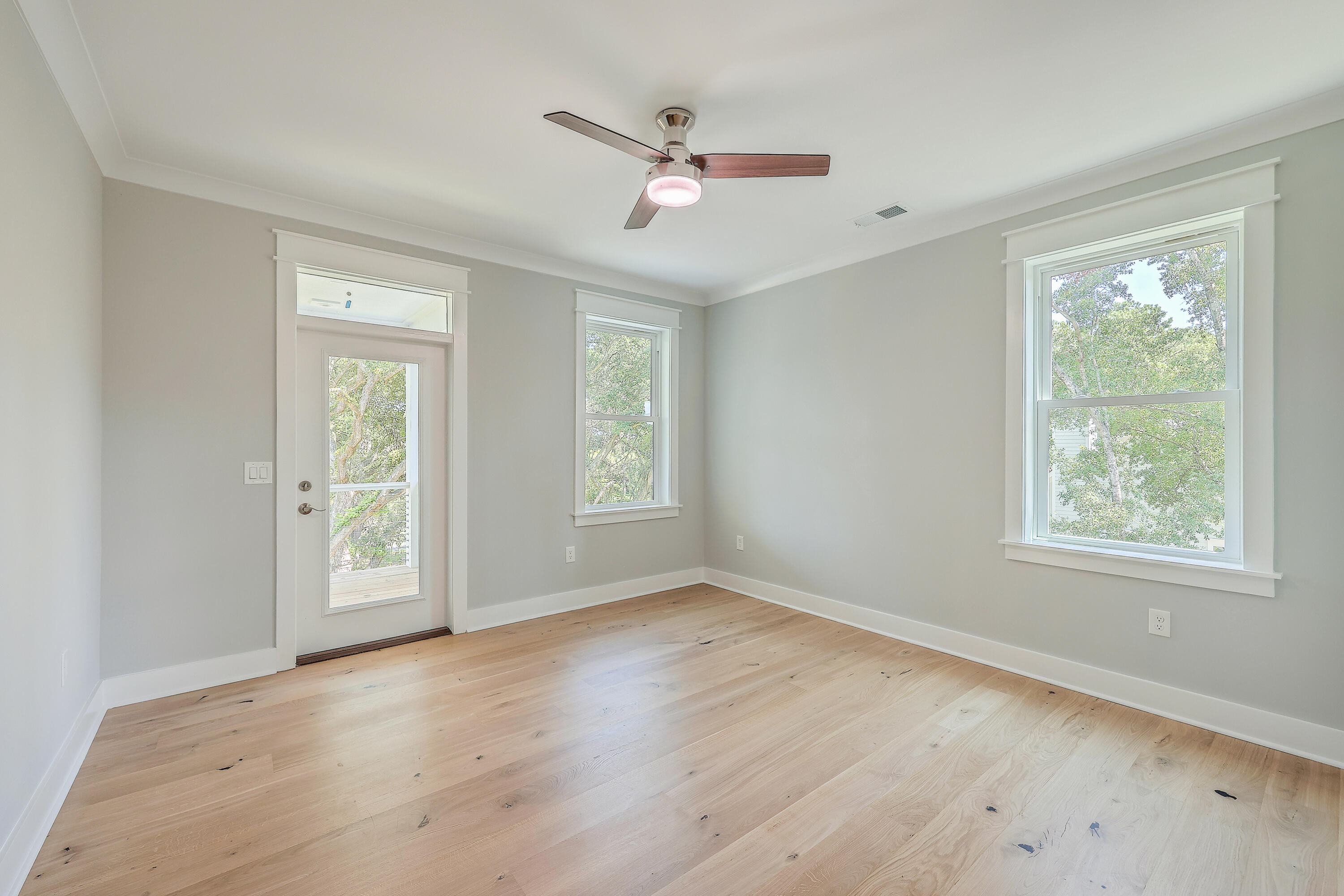 805 Geddings Way Mount Pleasant, SC 29464 - Photo 32 of 40 ZYN_3405_06_07_08_09_10_11