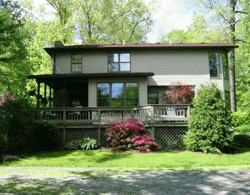 17 Tanner Road Greenville, PA 16125 - Photo 1 of 8 Exterior Front.