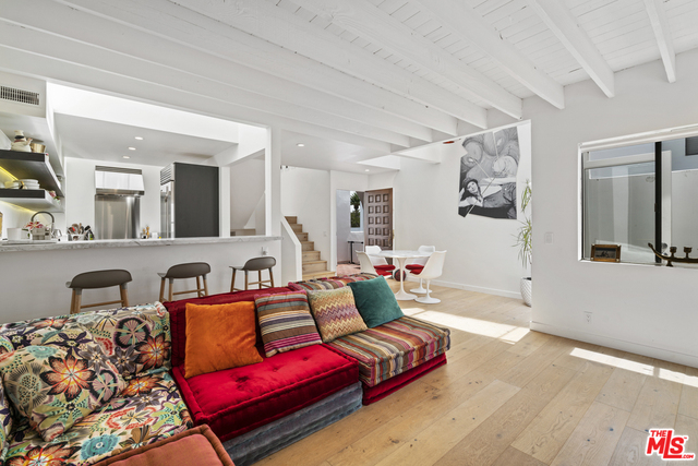 29221 Heathercliff Road, Unit 9 Malibu, CA 90265 - Photo 5 of 20