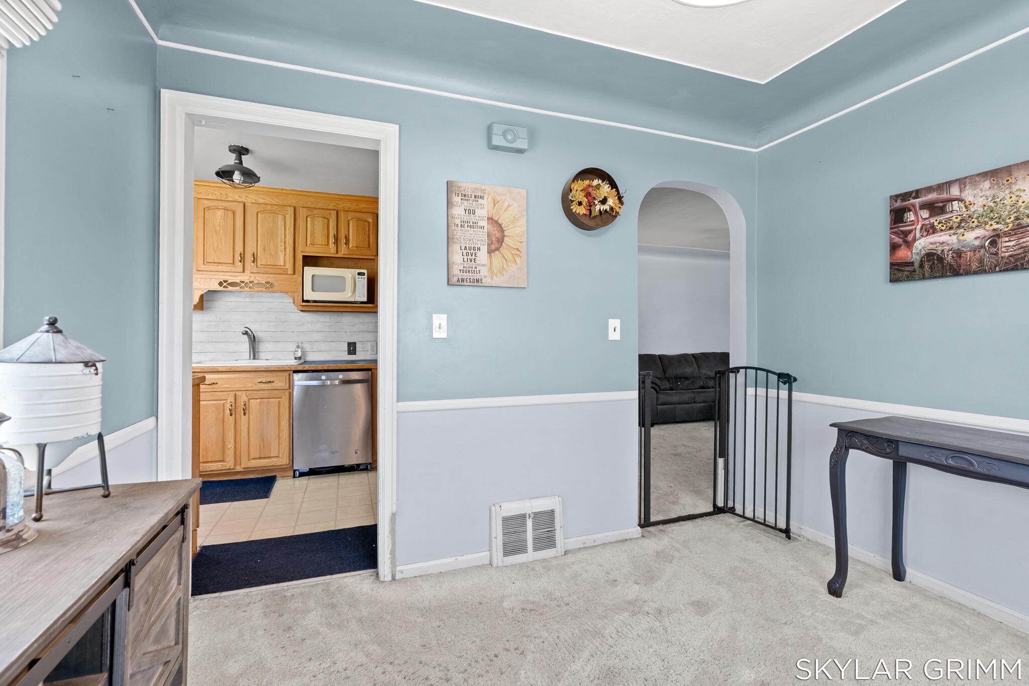 701 Fowler Street Muskegon, MI 49445 - Photo 13 of 30 13-web-or-mls-Project_20260706_2863